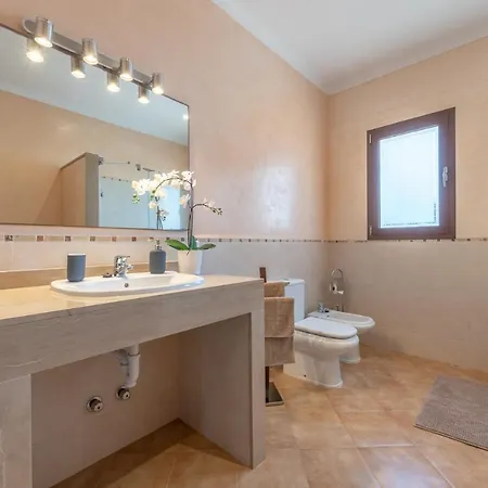 Bernadi By Mallorca House Rent Santanyí