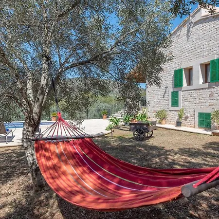 Bernadi By Mallorca House Rent